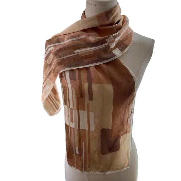 Liz Claiborne Anne Klein Women Scarves Beige Tan Pink Silk Classic Old Money‎ - Picture 10 of 10